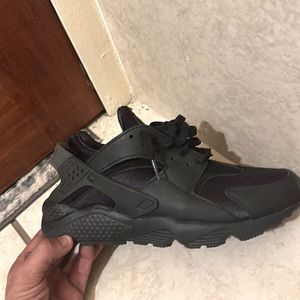 These have been warnin once I just have a lot of shoes and need some money